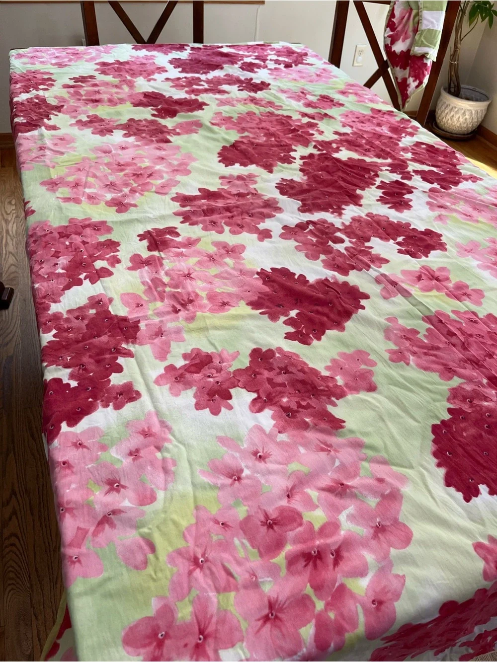 Twin - Tommy Hilfiger Hydrangea Print Duvet Cover & Sham - Pink & Green